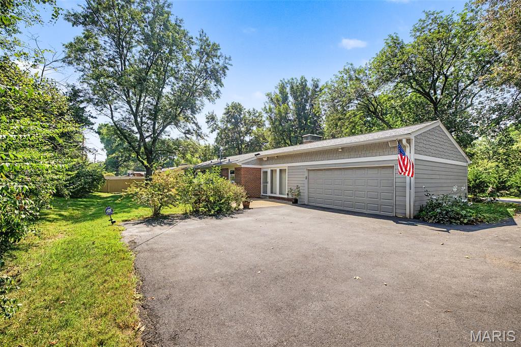 200 Tanglewood Drive Property Photo 32