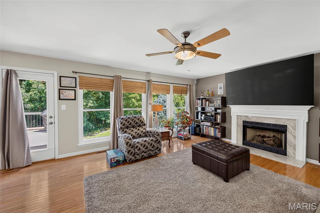 406 Rascal Crossing Property Photo 29