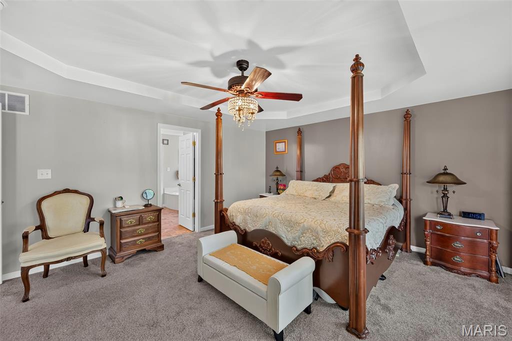 406 Rascal Crossing Property Photo 32
