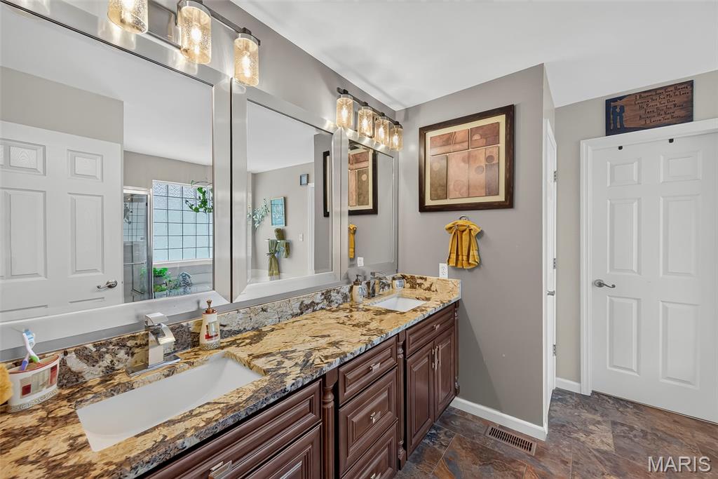 406 Rascal Crossing Property Photo 33