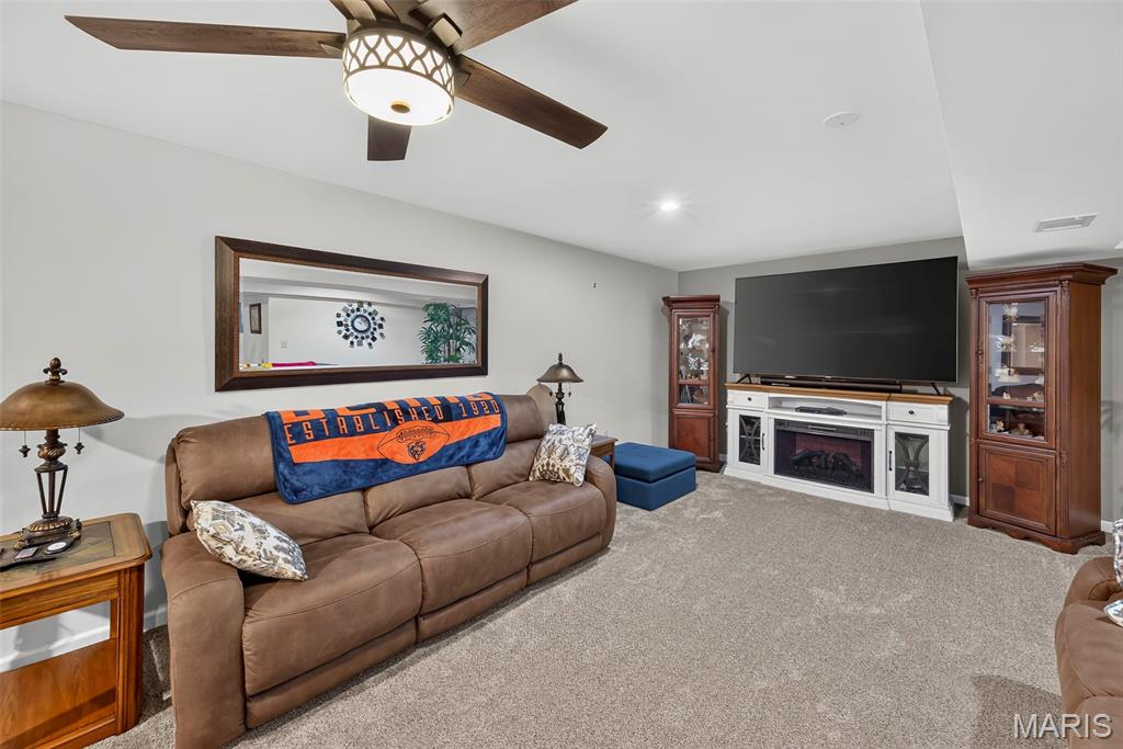 406 Rascal Crossing Property Photo 53