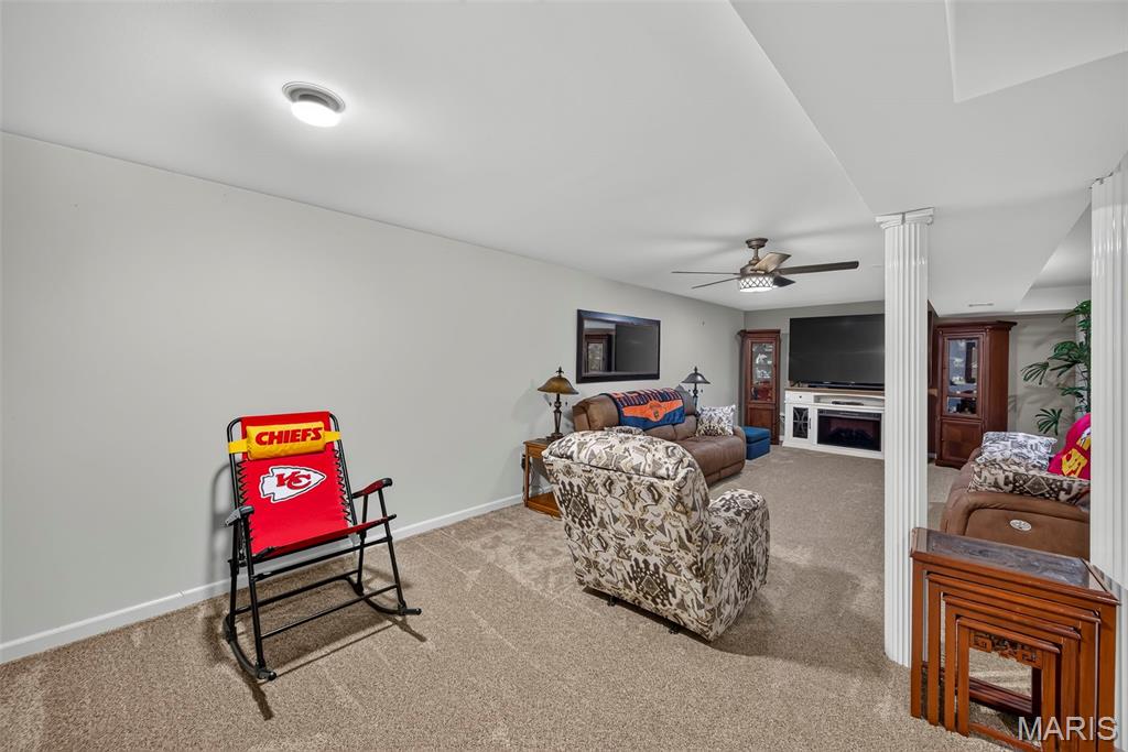 406 Rascal Crossing Property Photo 54