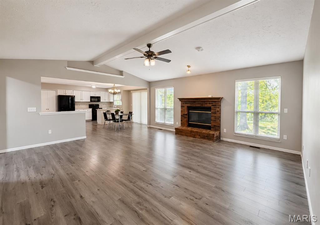 21 White Chapel Property Photo 6