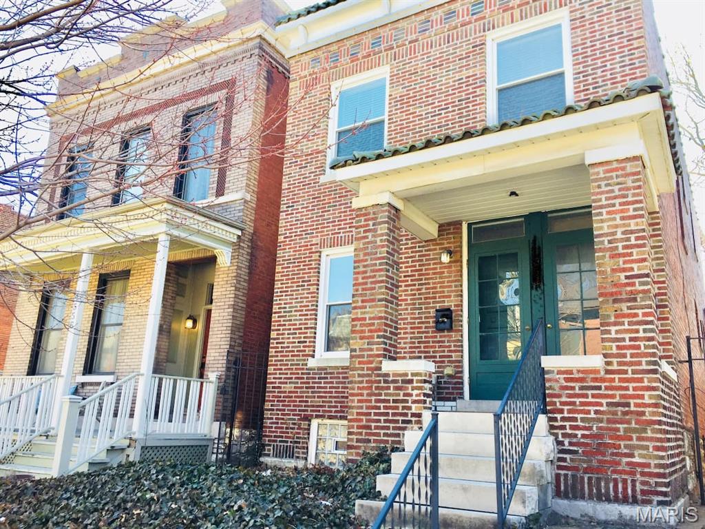 4558 Oakland Avenue Property Photo 1