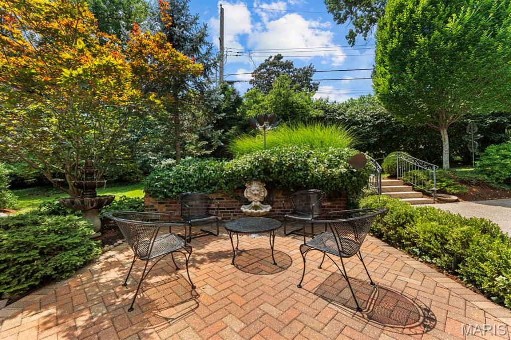17 Devon Road Property Photo 16