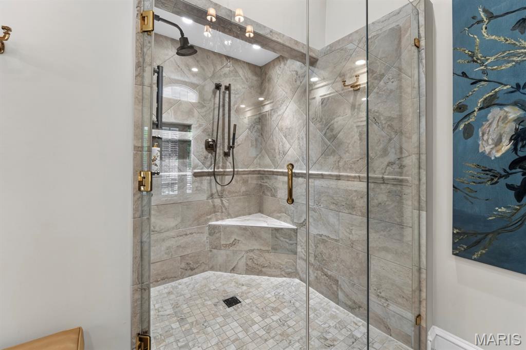 17 Devon Road Property Photo 33