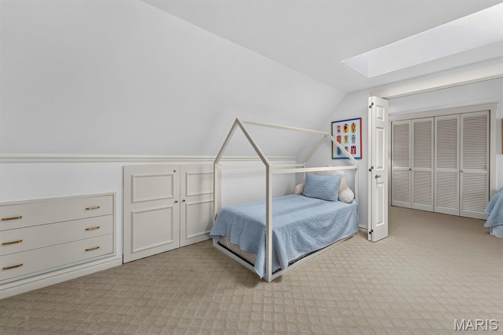 17 Devon Road Property Photo 57