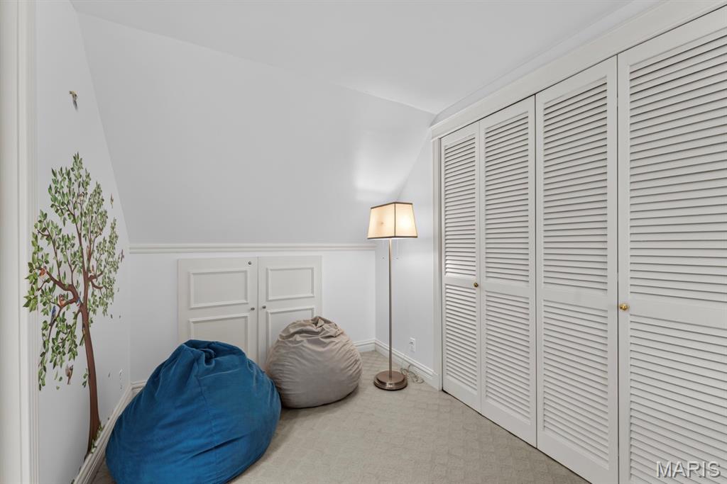 17 Devon Road Property Photo 58