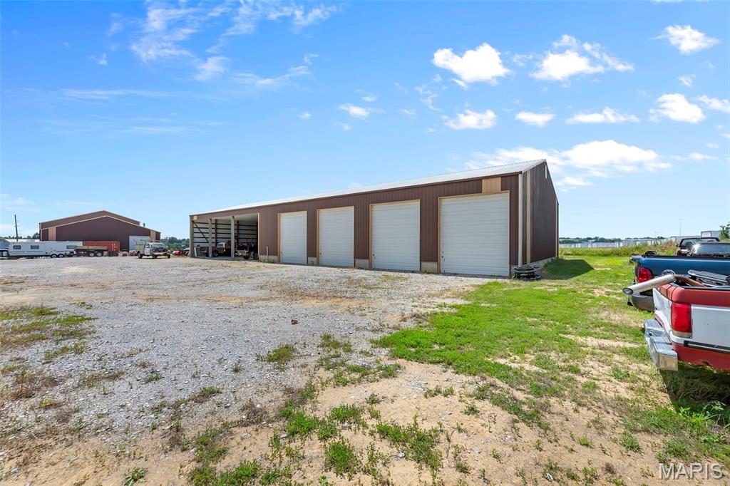 1004-b N Main Property Photo 10