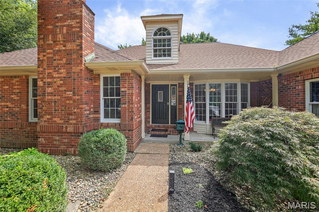 342 Oak Hill Drive Property Photo 3