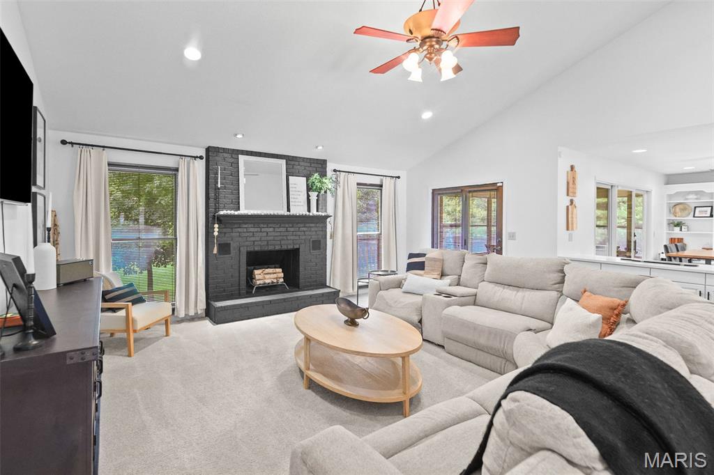 342 Oak Hill Drive Property Photo 10