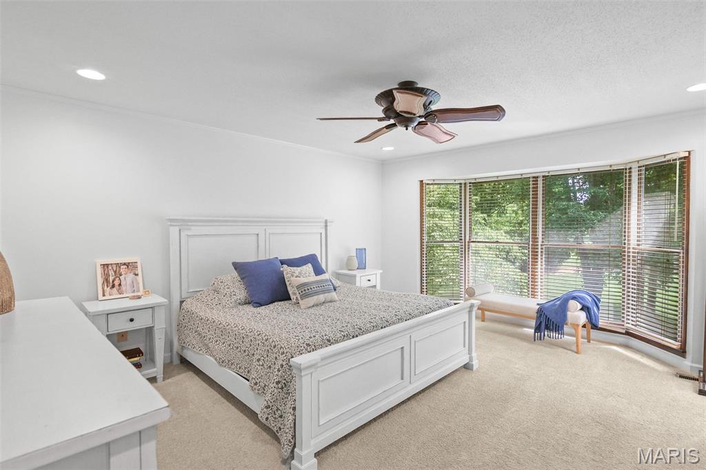 342 Oak Hill Drive Property Photo 32