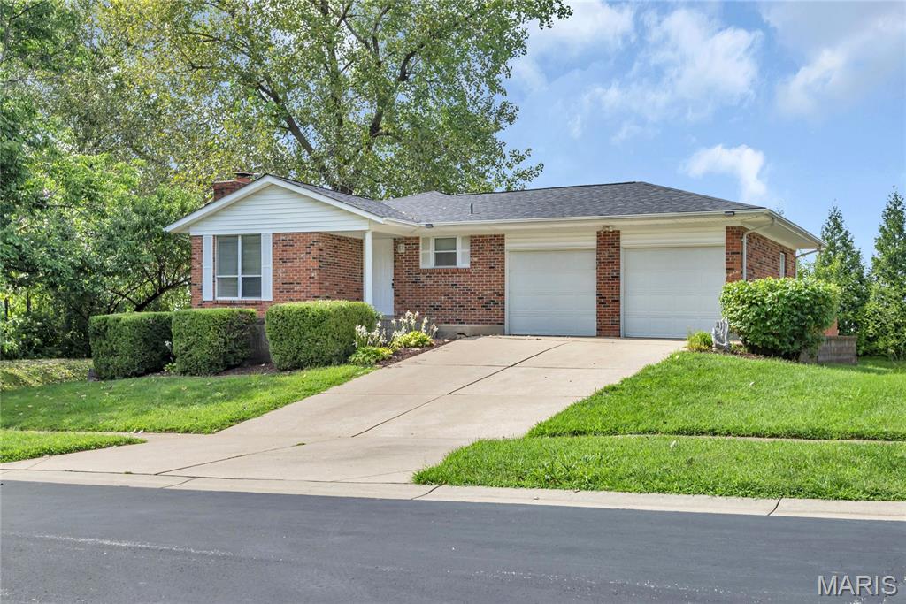 1401 Tamarack Drive Property Photo 1