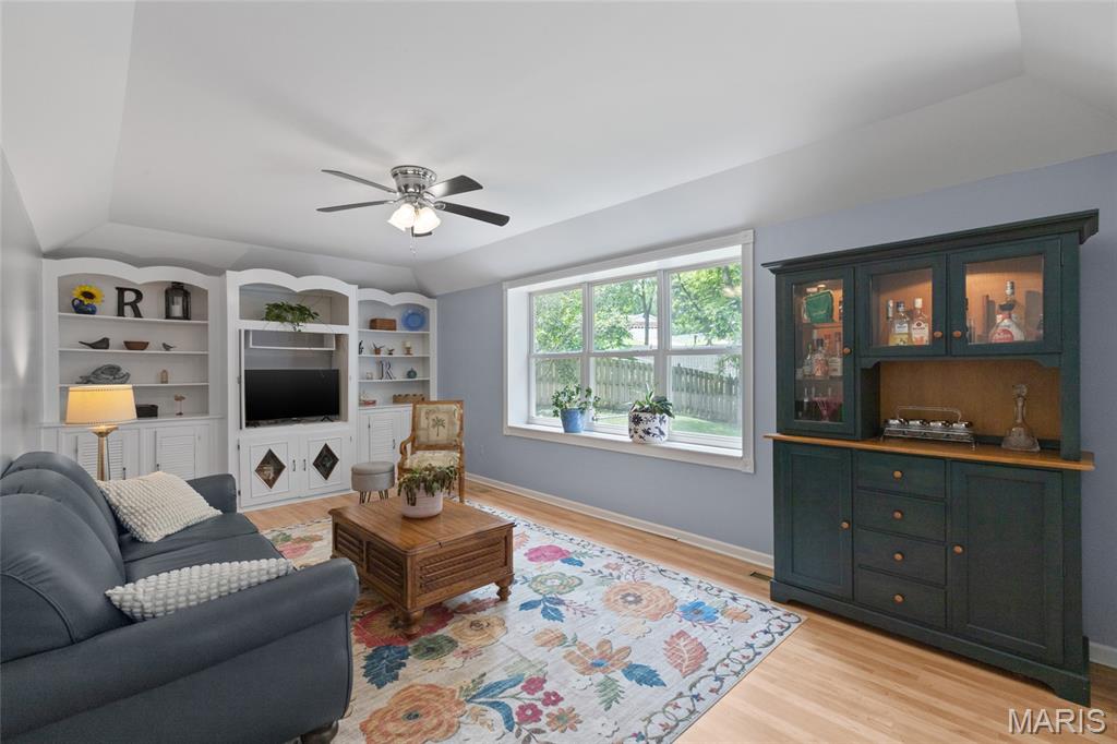 6508 Covington Oaks Drive Property Photo 19