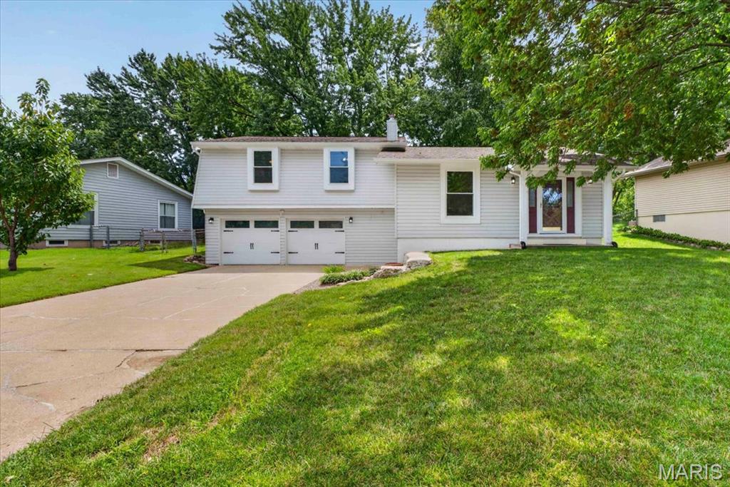 17 Glenna Drive Property Photo 1