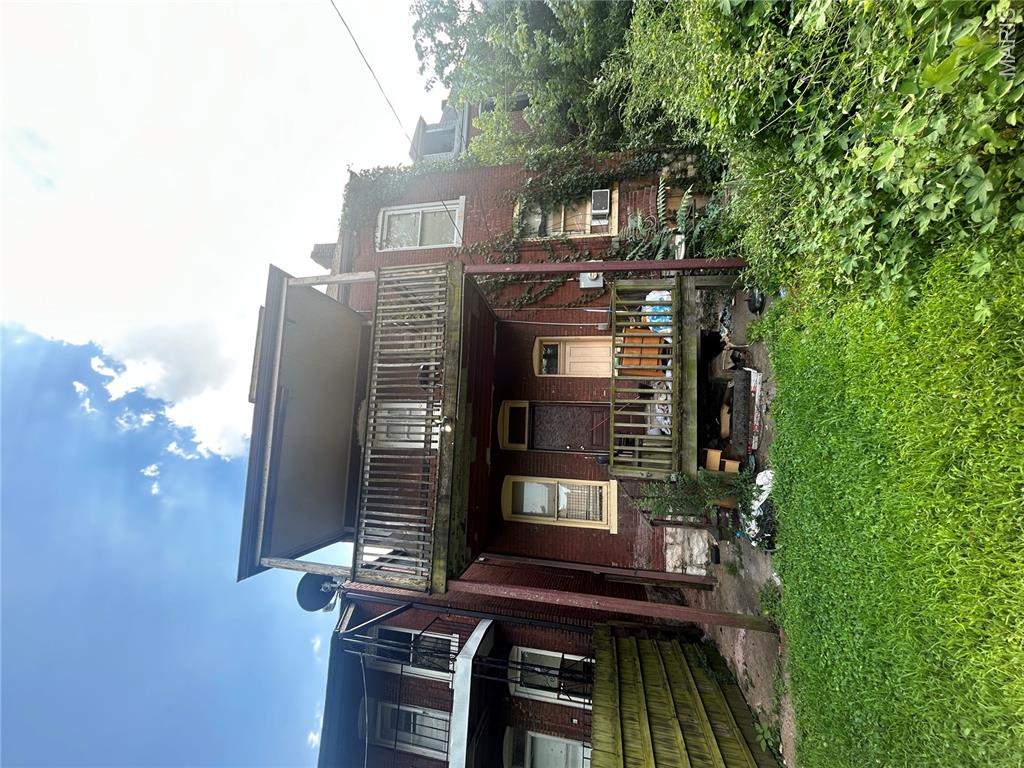 3943 Greer Avenue Property Photo 4