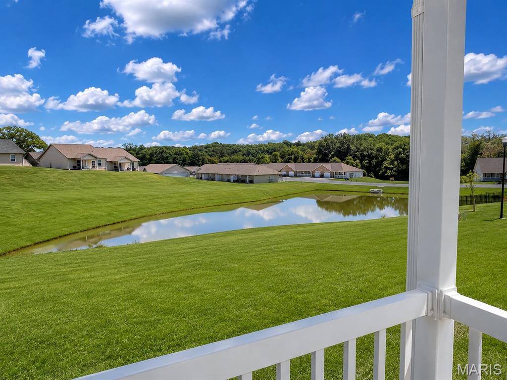 427 Cloverleaf Drive Property Photo 2