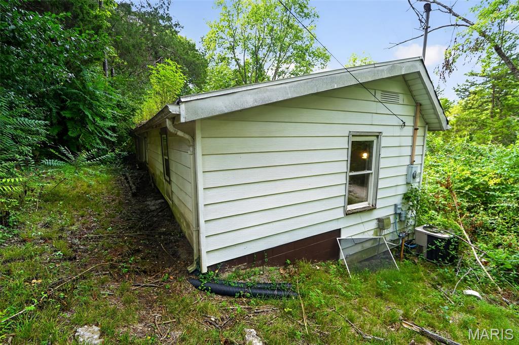 1603 Little Bend Road Property Photo 3