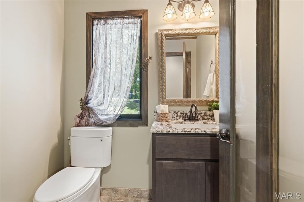 1212 Walnut Hill Farm Drive Property Photo 11