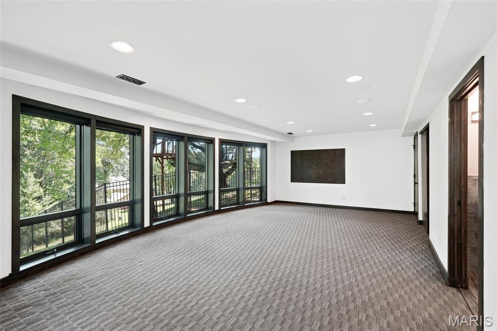 1212 Walnut Hill Farm Drive Property Photo 34
