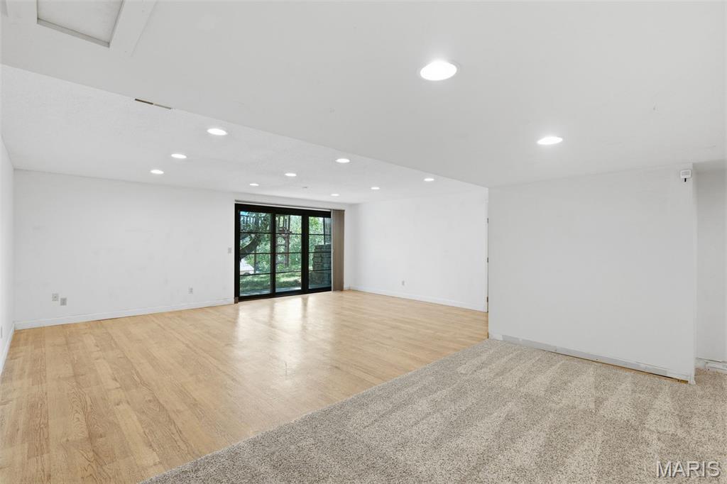 1212 Walnut Hill Farm Drive Property Photo 42
