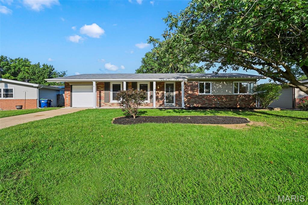 2915 Mid Course Drive Property Photo 1