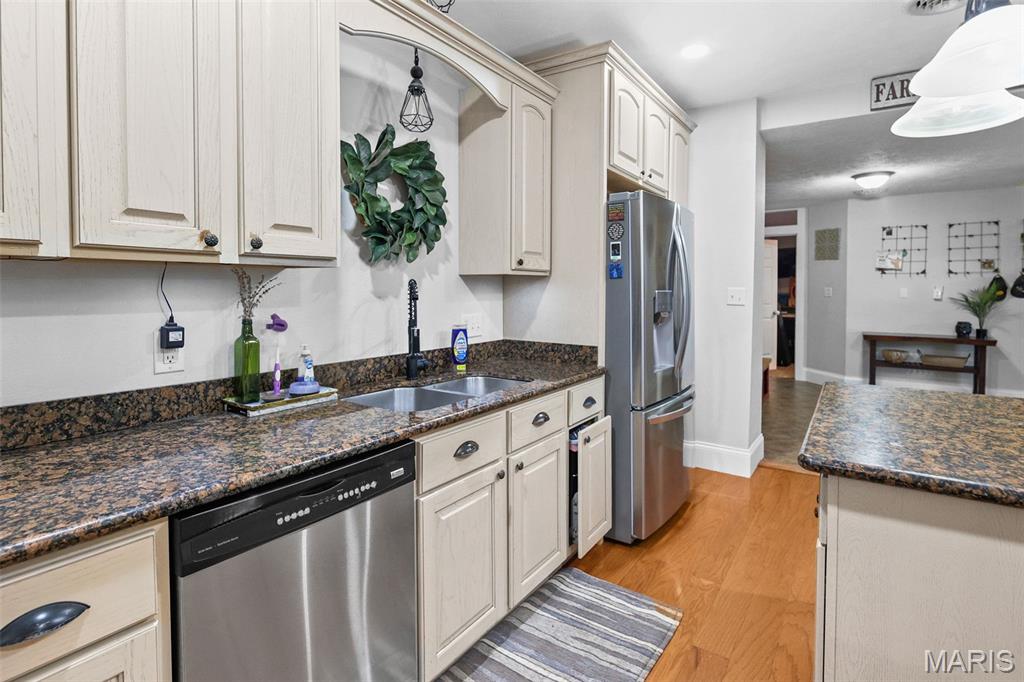 7107 Bittersweet Lane Property Photo 15