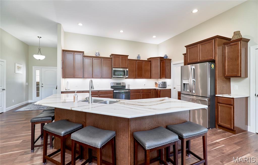 230 Sycamore Valley Drive Property Photo 8