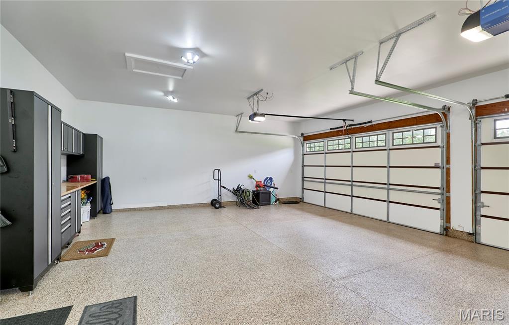 230 Sycamore Valley Drive Property Photo 18