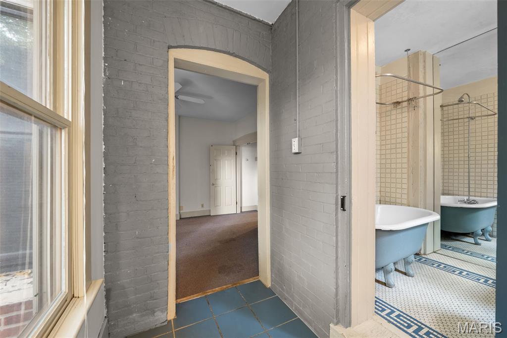 2012 Victor Street Property Photo 41