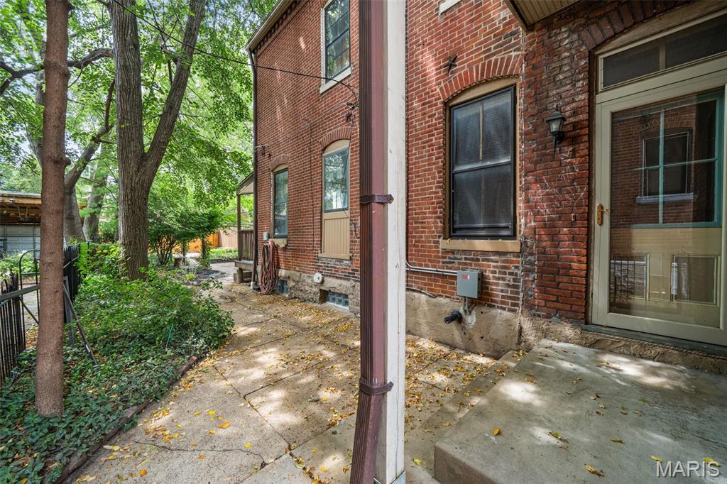 2012 Victor Street Property Photo 45