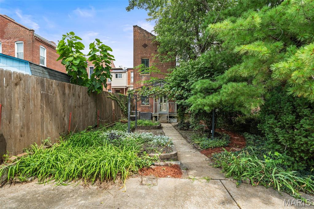 2012 Victor Street Property Photo 50