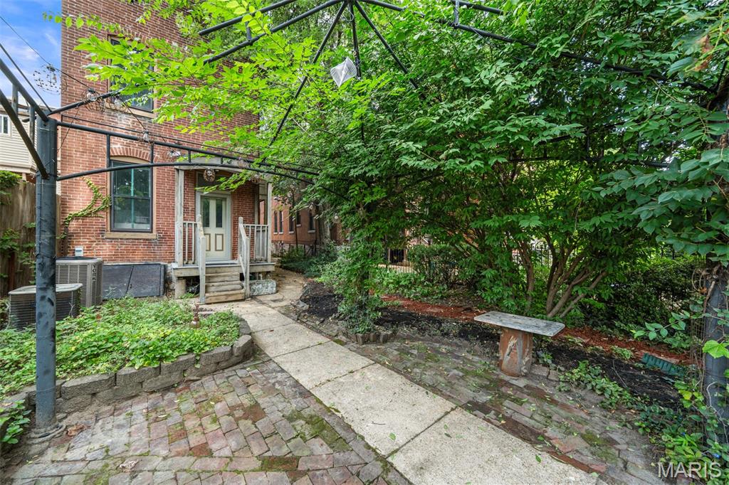 2012 Victor Street Property Photo 53