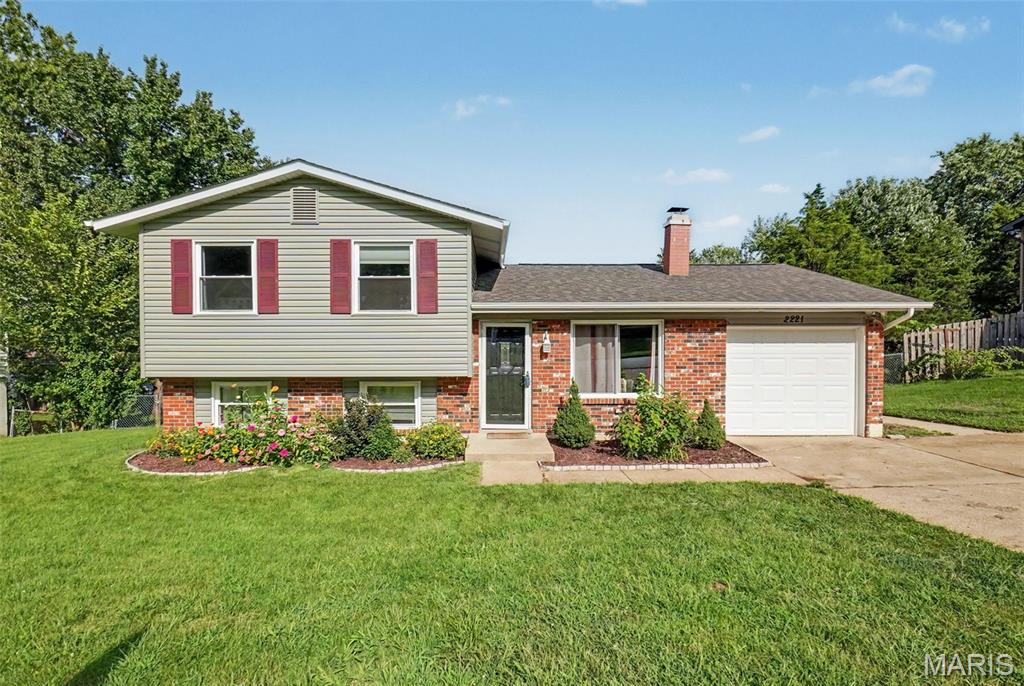 2221 Country Wood Drive