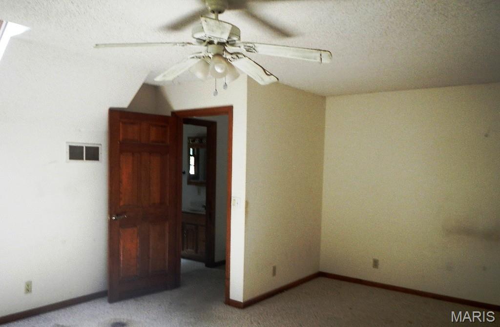 4140 Windmere Drive Property Photo 8