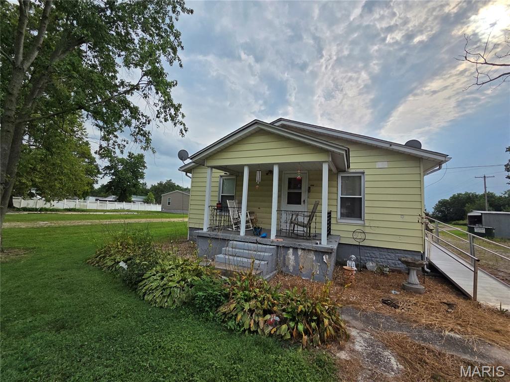 2211 State Street Property Photo 1