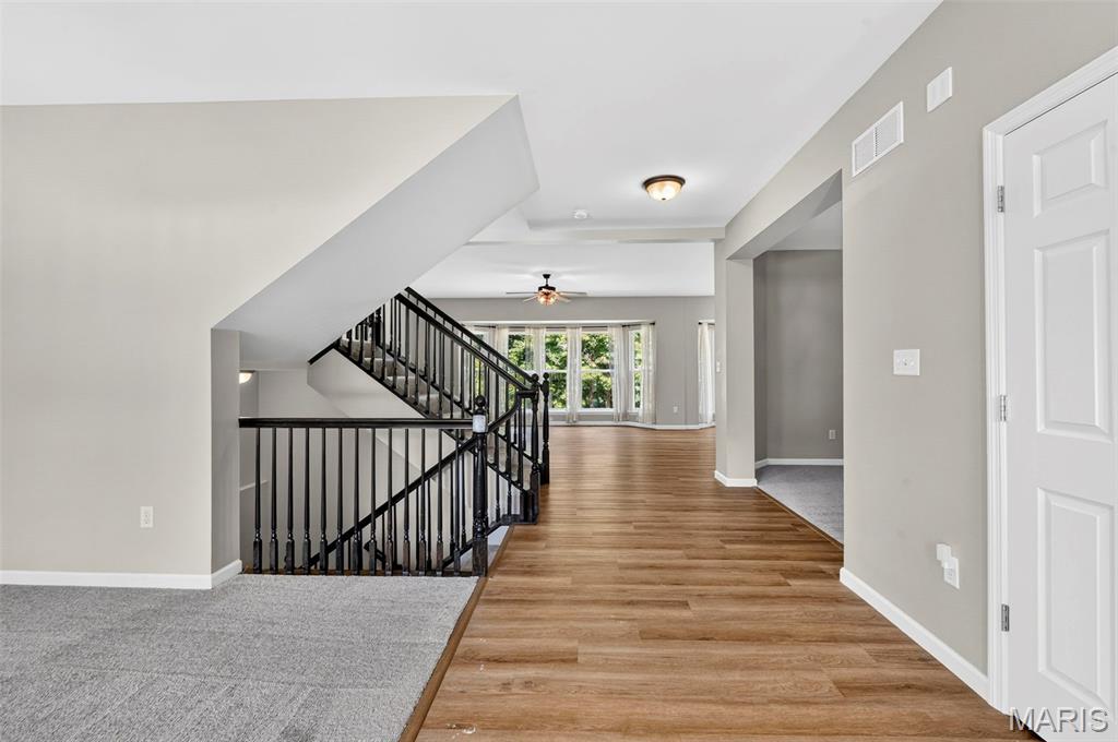 866 Boulder Crest Court Property Photo 12