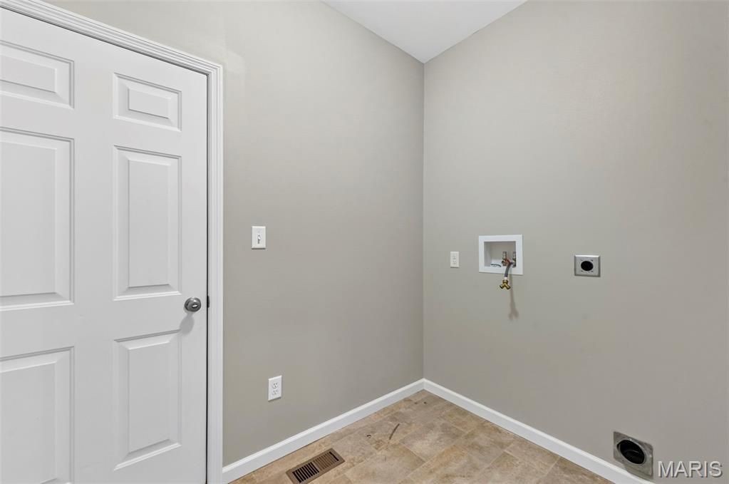 866 Boulder Crest Court Property Photo 36