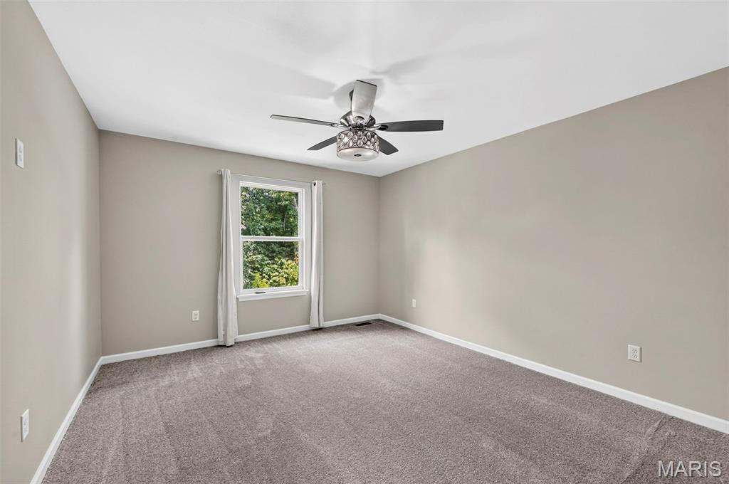 866 Boulder Crest Court Property Photo 46