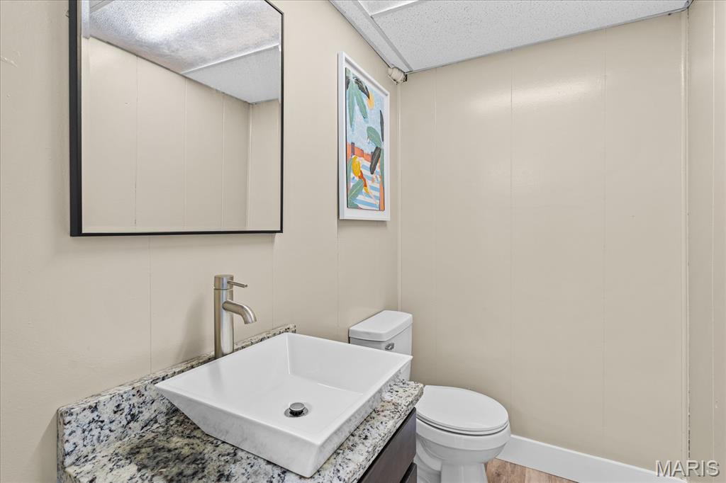 2100 Tampico Drive Property Photo 28