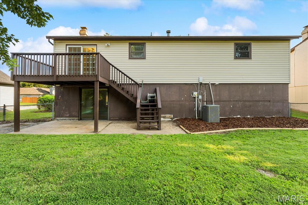 2100 Tampico Drive Property Photo 35