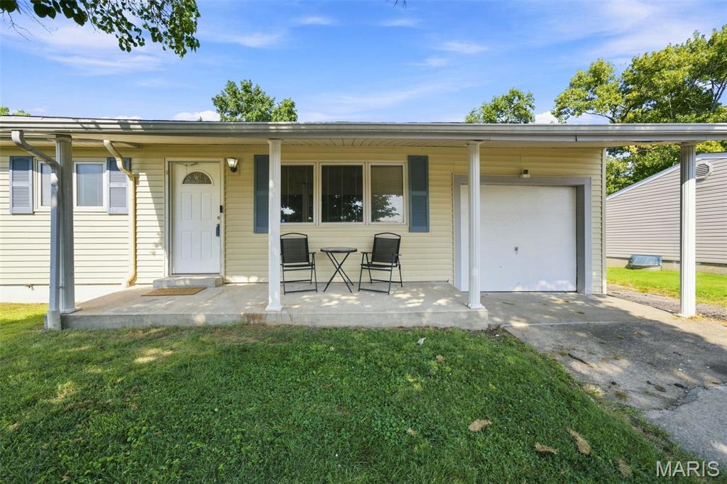 3319 Royal Domain Drive Property Photo 2