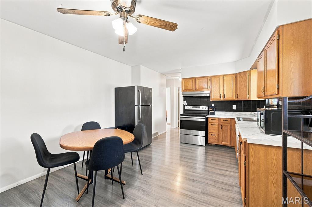 3319 Royal Domain Drive Property Photo 9