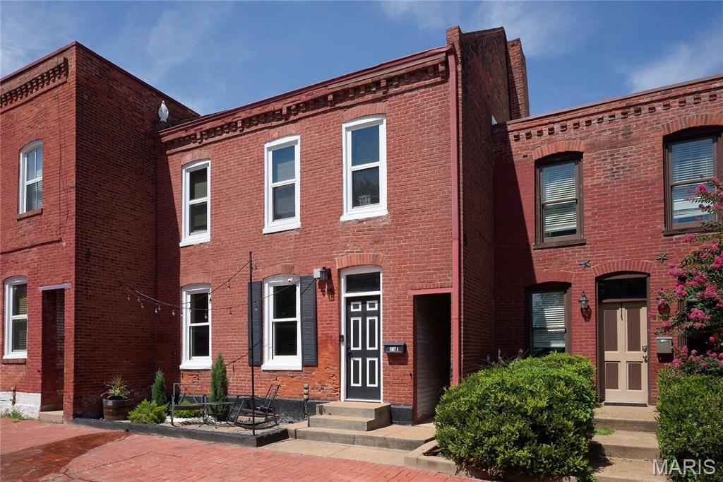 915 Allen Avenue 4 Property Photo 1