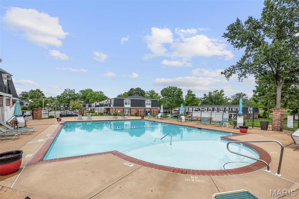 1716 Mayenne Court B Property Photo 27