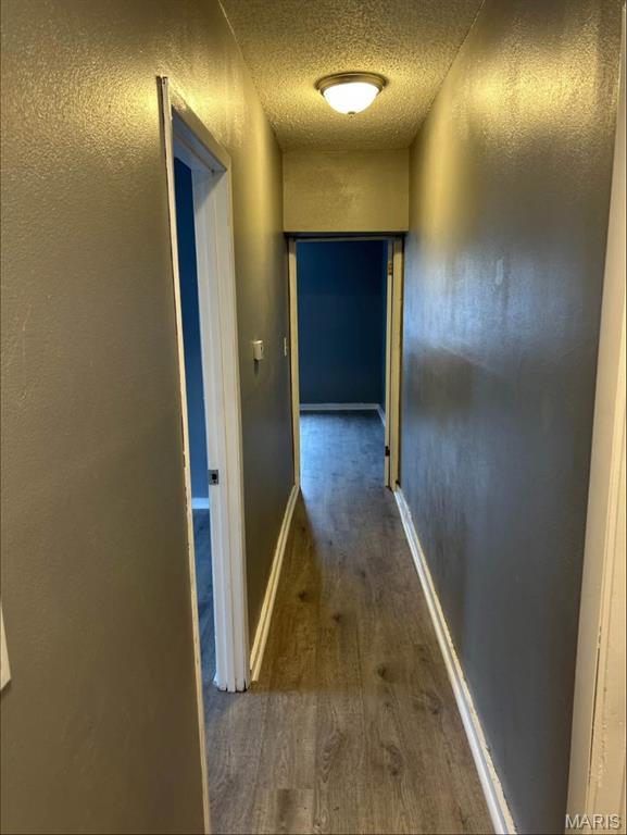 5976 Wabada Avenue Property Photo 5
