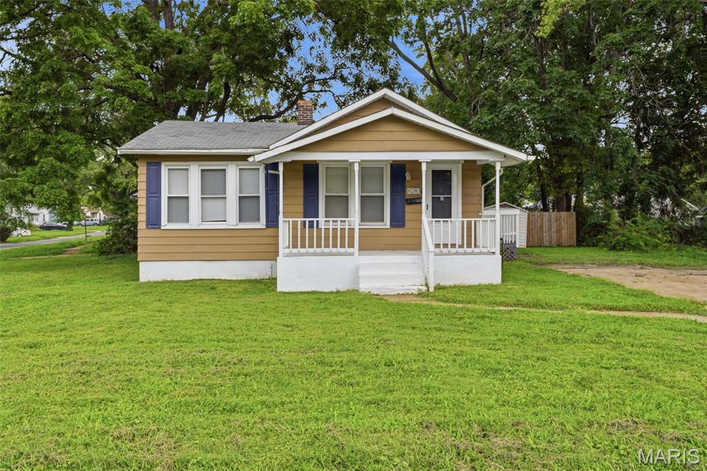 8283 Frost Avenue Property Photo 1