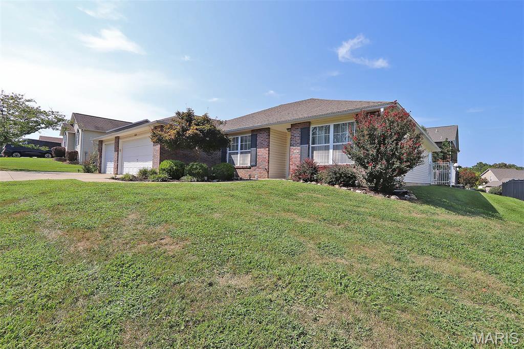 3928 Granite Drive Property Photo 4