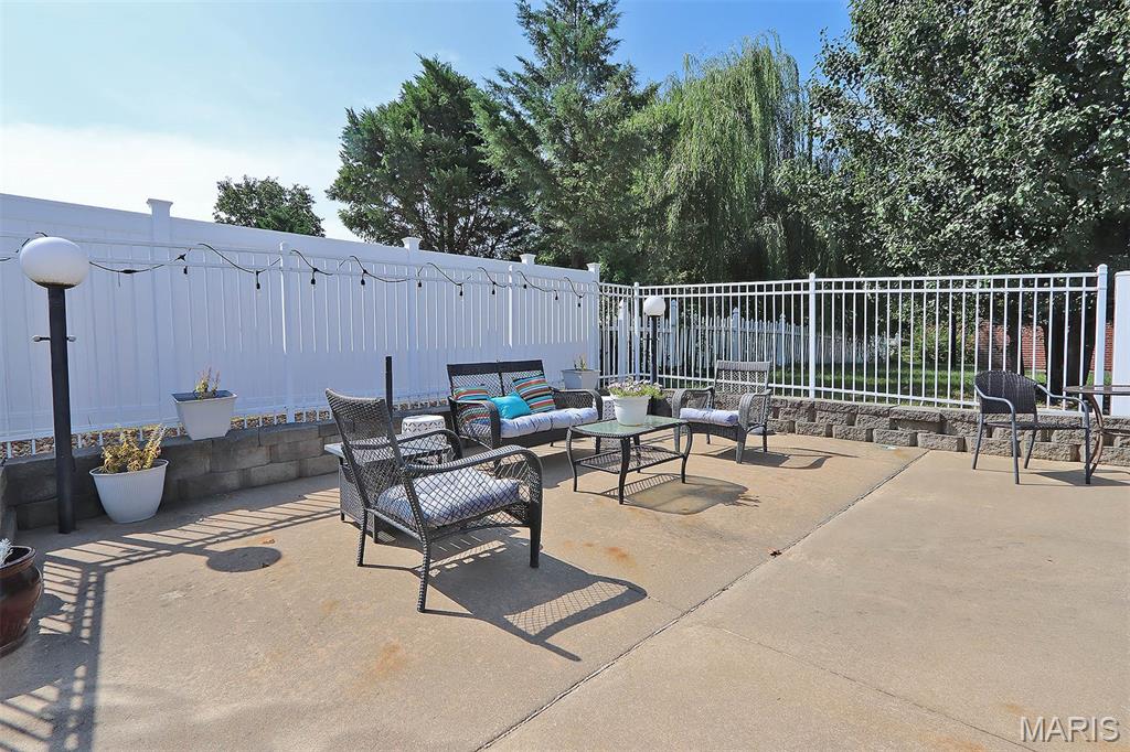 3928 Granite Drive Property Photo 7