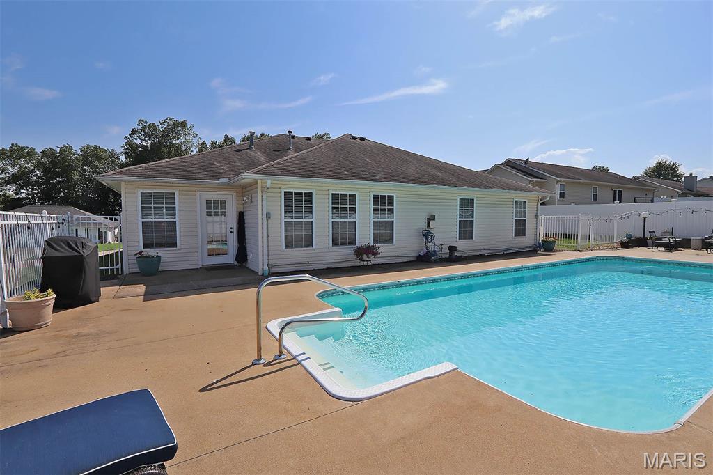 3928 Granite Drive Property Photo 11